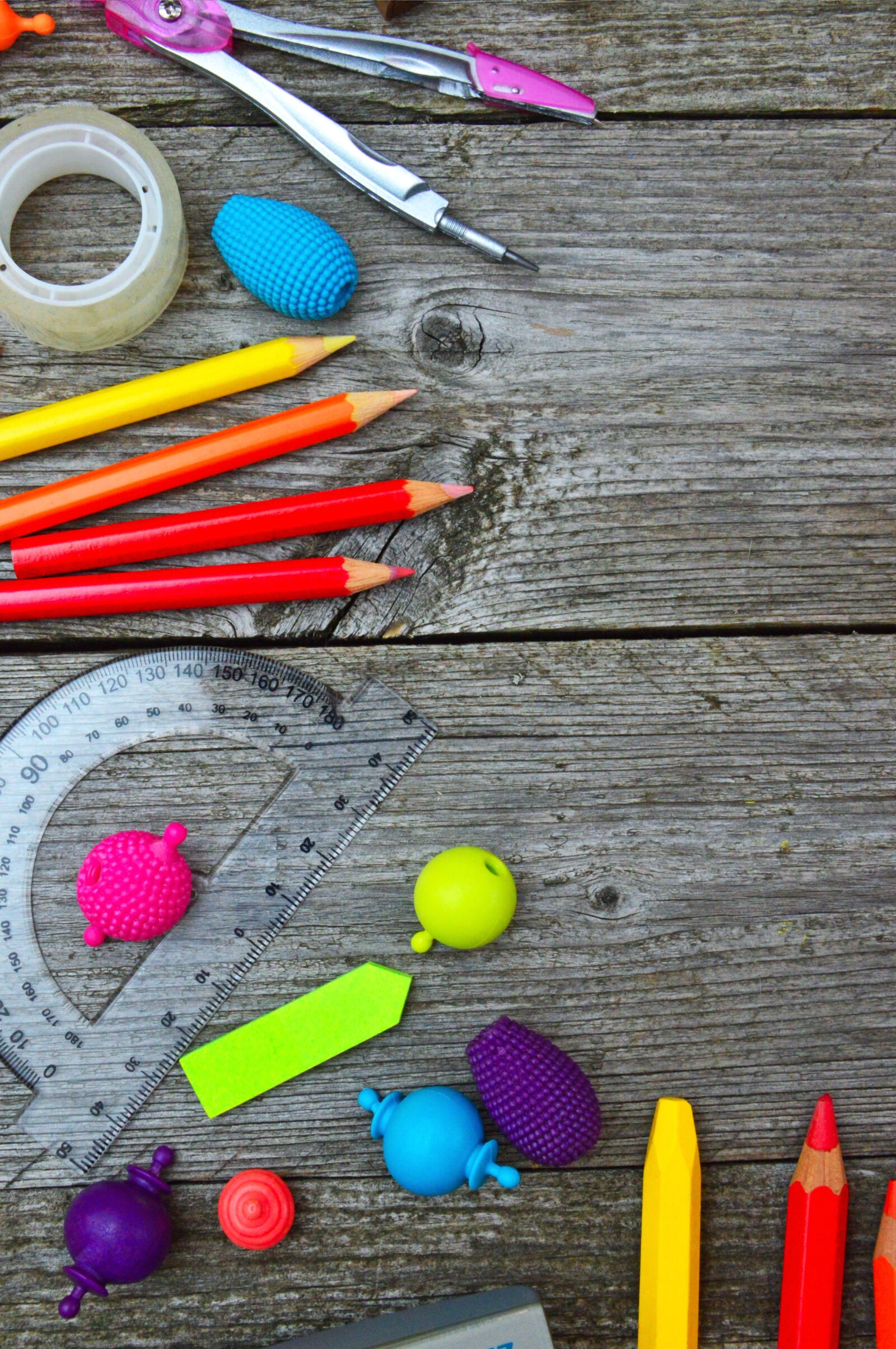 Nikon D3200 sample photo. School tools, color, crayon photography