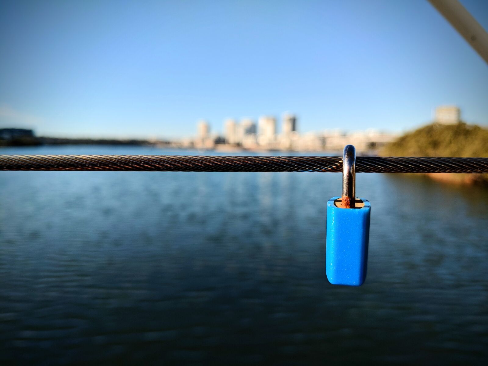Google Pixel 2 XL sample photo. Secret, lock, padlock photography