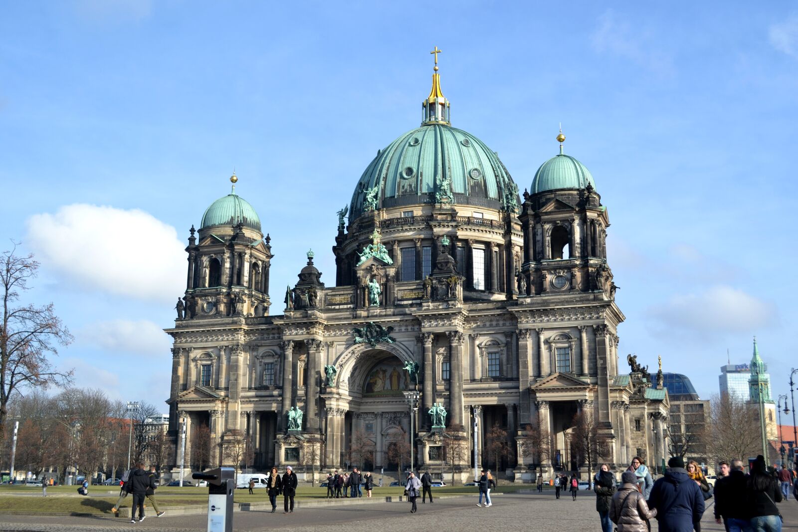 Nikon D3100 sample photo. Berlin dorm, berlin cathedral photography