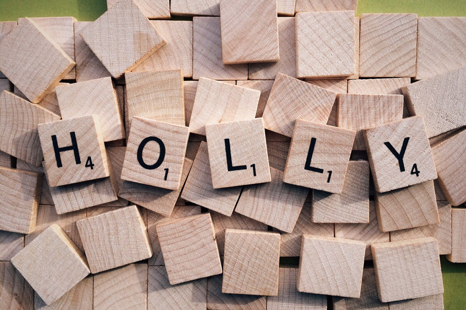 iPhone 5s back camera 4.15mm f/2.2 sample photo. Holly, christmas, scrabble photography