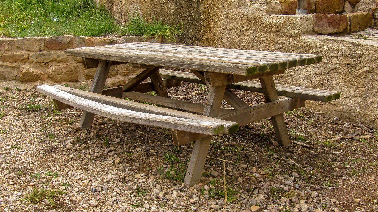 Canon PowerShot SX410 IS sample photo. Table field, table, wood photography