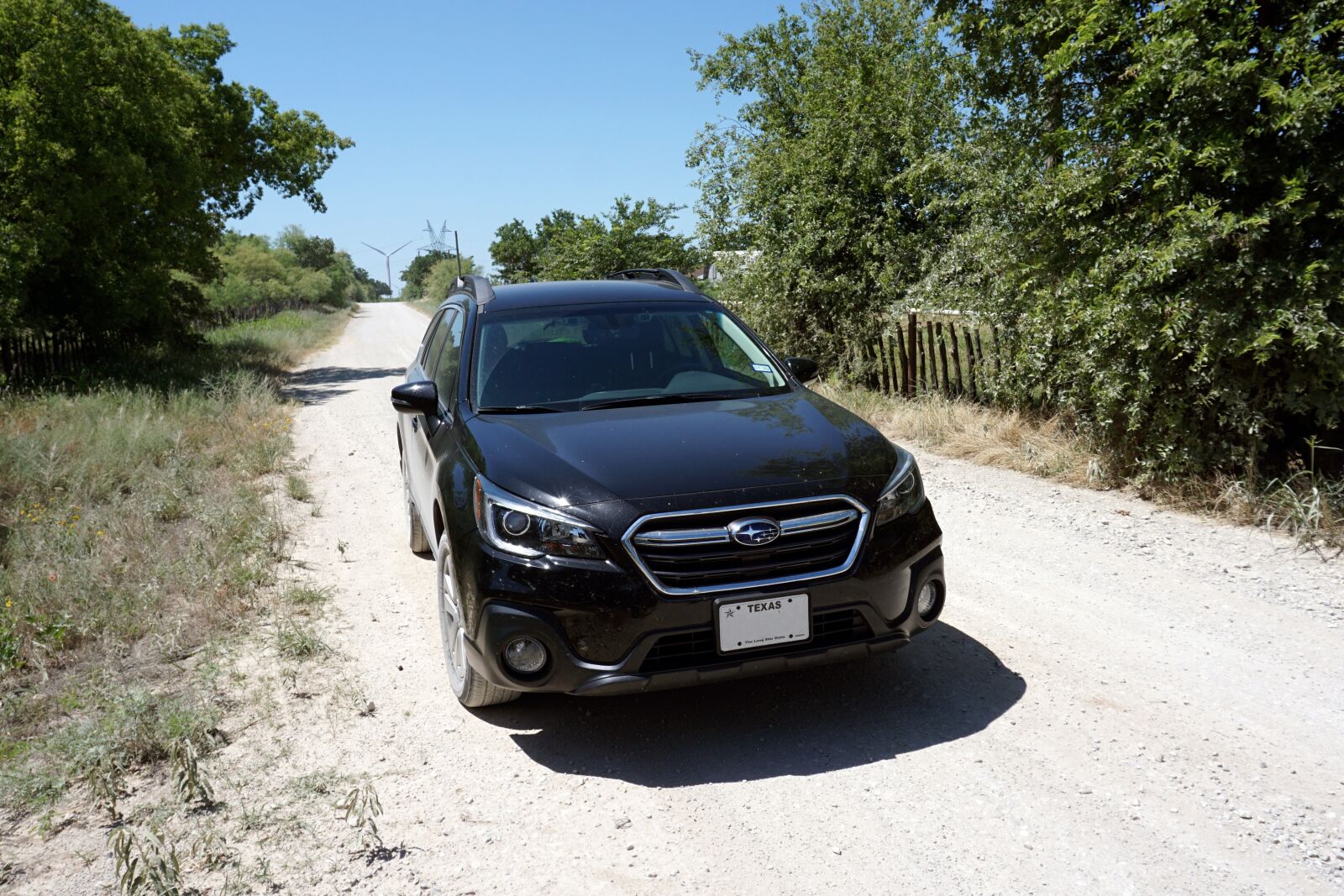 Sony a6000 sample photo. Subaru, outback, car photography