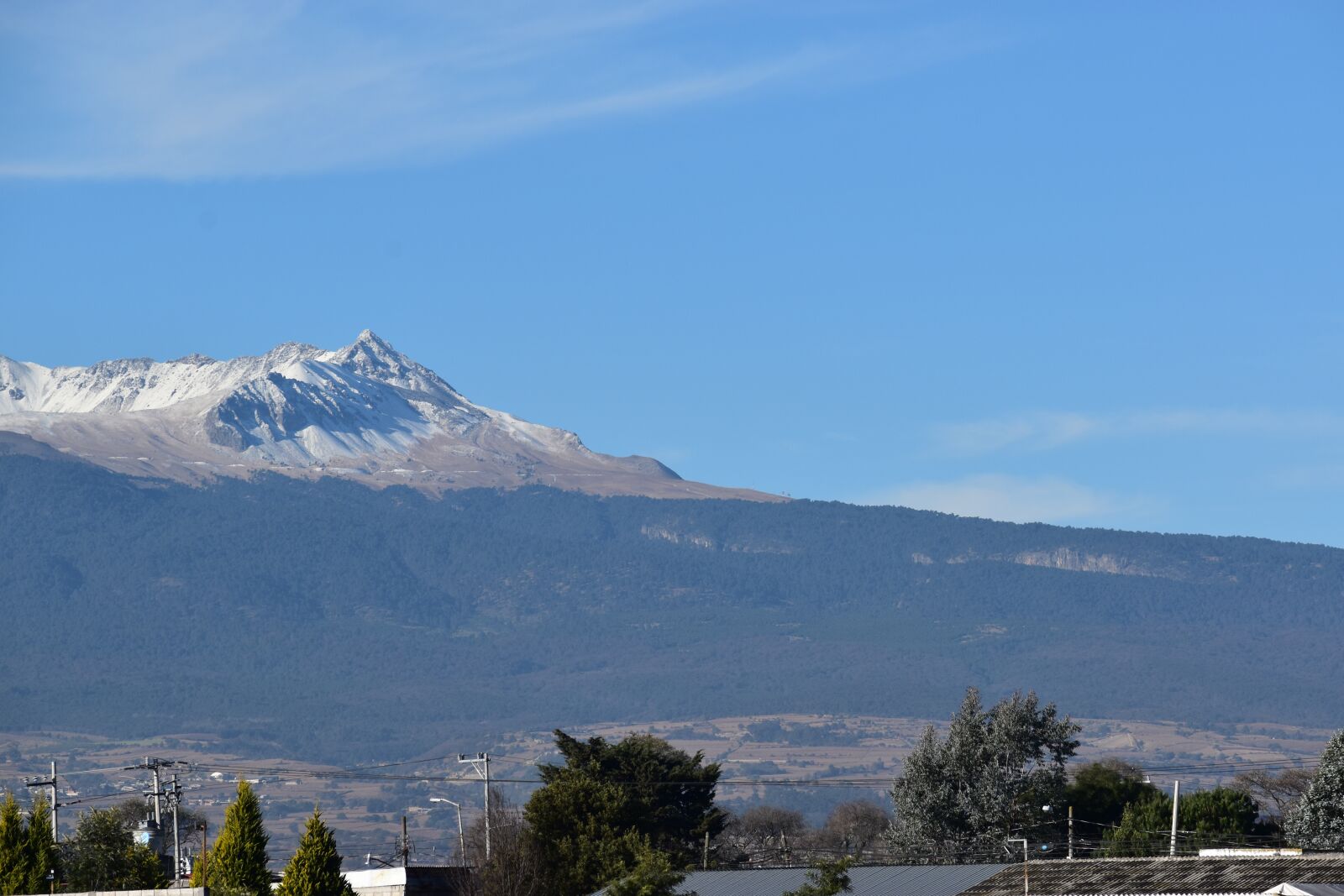 Nikon D5600 sample photo. Volcano, landscape, mountain photography