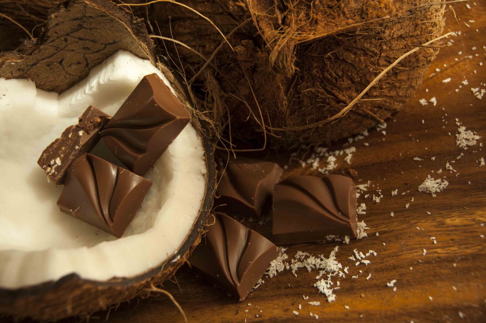 Nikon D300S sample photo. Chocolate, coconut, dessert photography