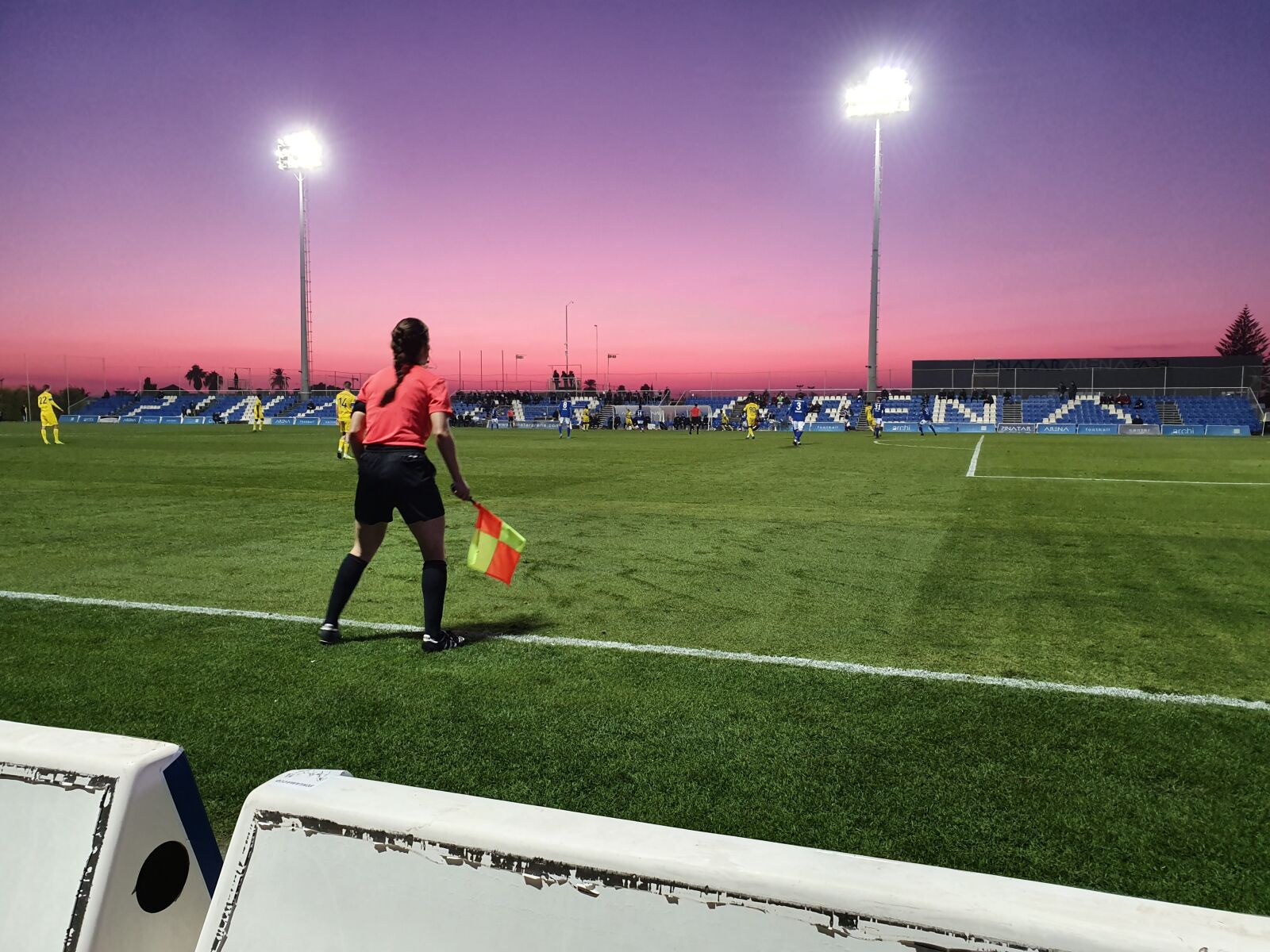 Samsung Galaxy S10+ sample photo. Football, sunset, espana photography