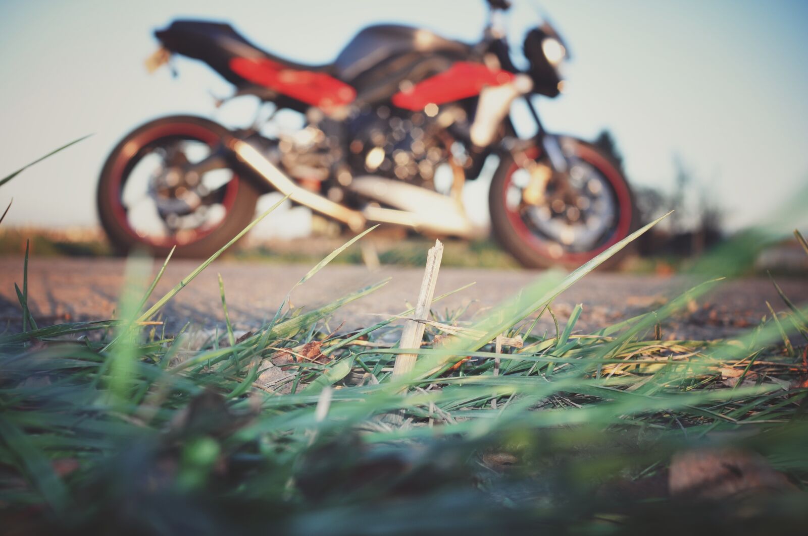 Nikon D90 sample photo. Motorbike, motorcycle, nature, street photography