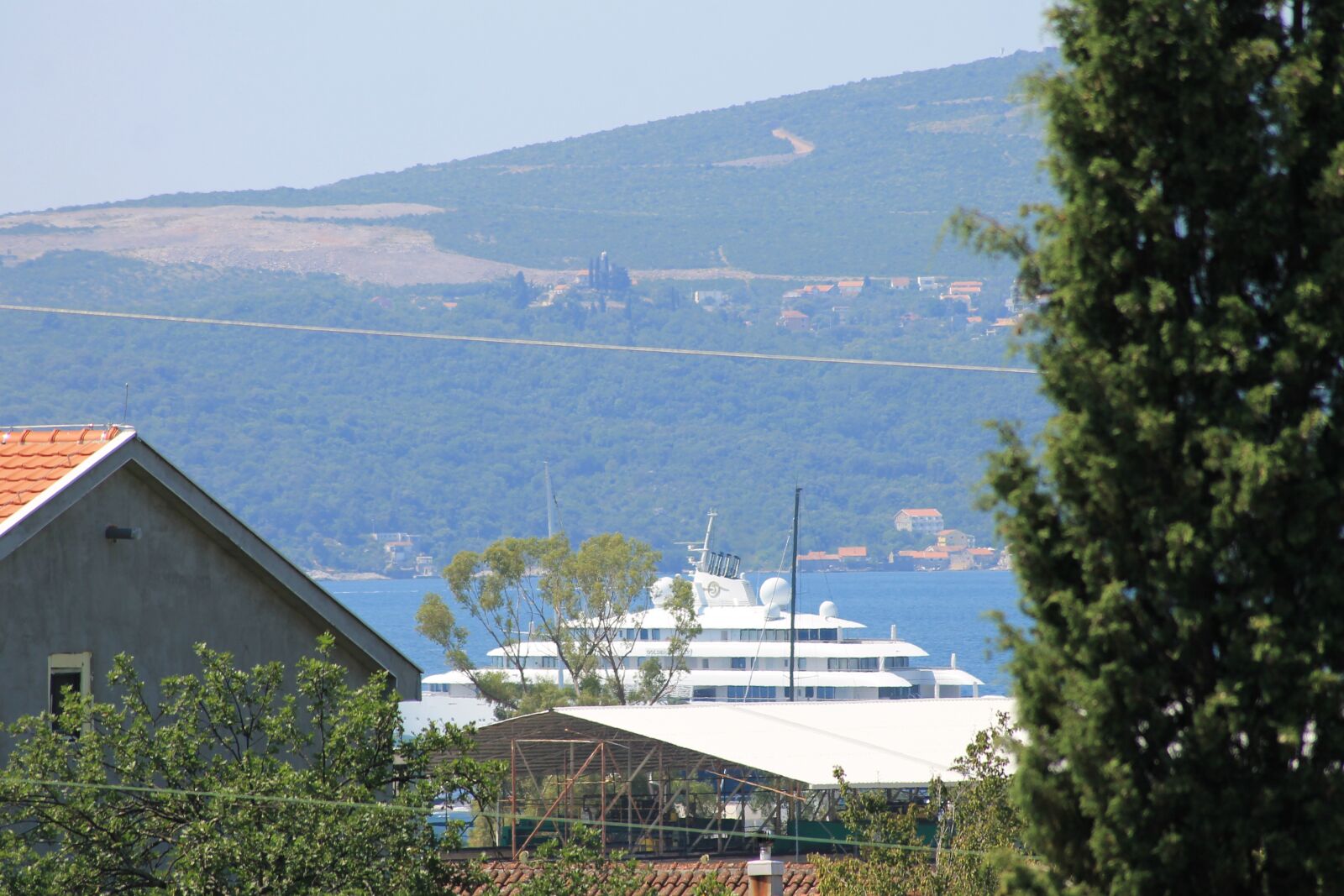 Canon EOS 1100D (EOS Rebel T3 / EOS Kiss X50) sample photo. Yacht, the adriatic sea photography