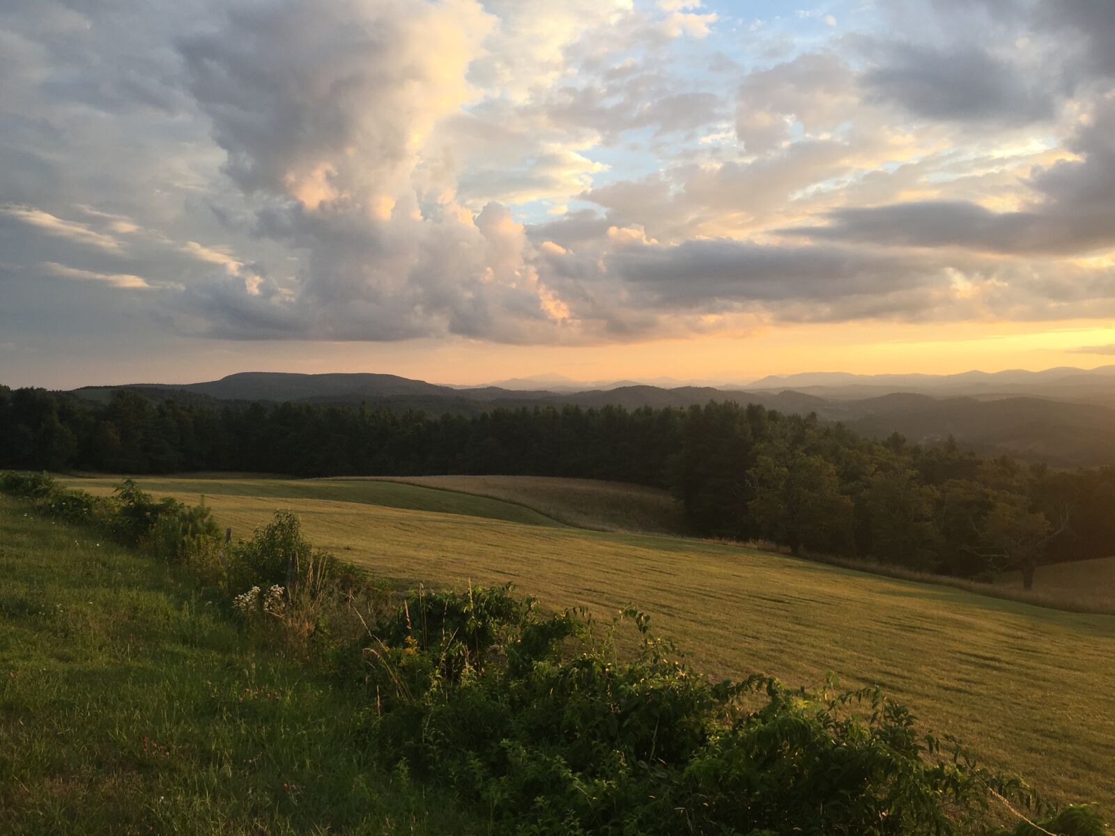 iPhone 6 back camera 4.15mm f/2.2 sample photo. Mountains, in, nc photography
