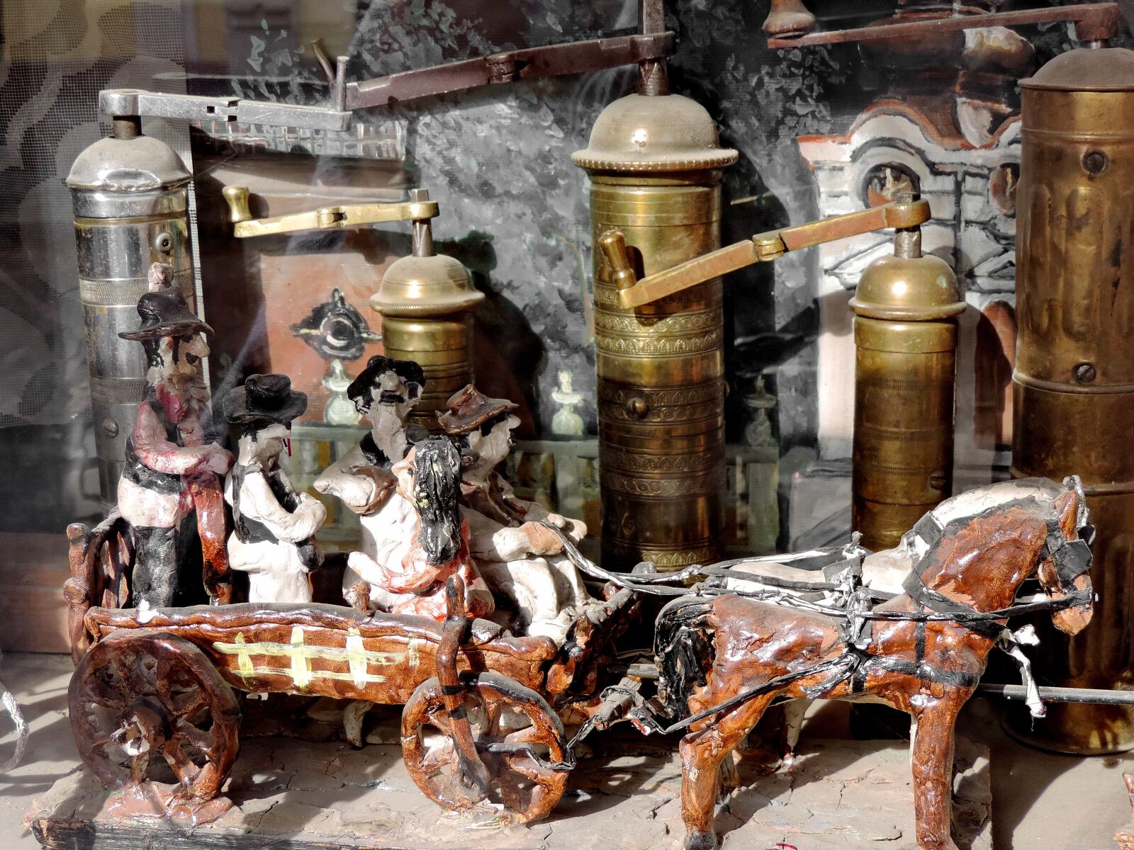 Nikon Coolpix P520 sample photo. Brass, handmade, object, toys photography