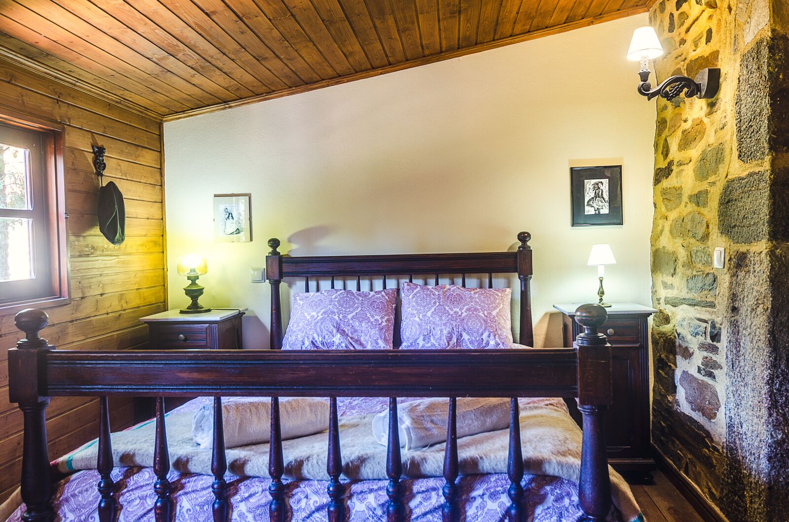 Nikon D7000 sample photo. Bed, room, architecture photography