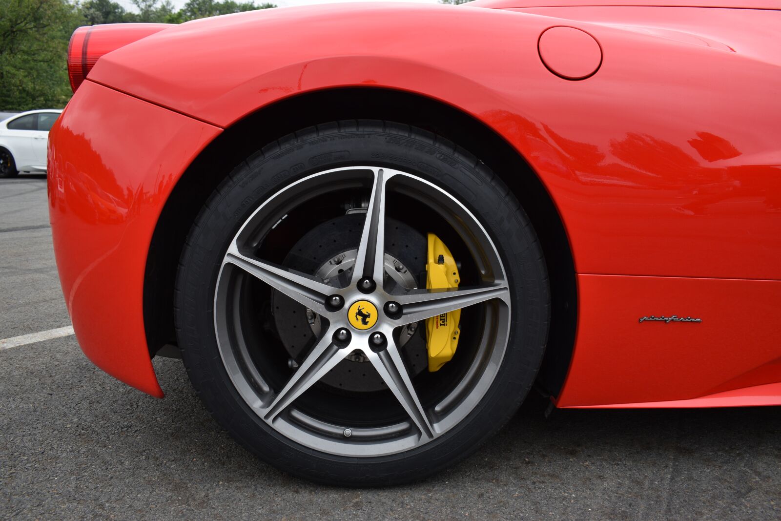 Nikon D3300 sample photo. Ferrari, red, emblem photography