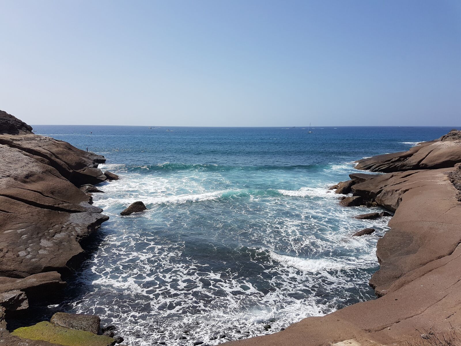 Samsung Galaxy S7 sample photo. Coast, sea, water photography