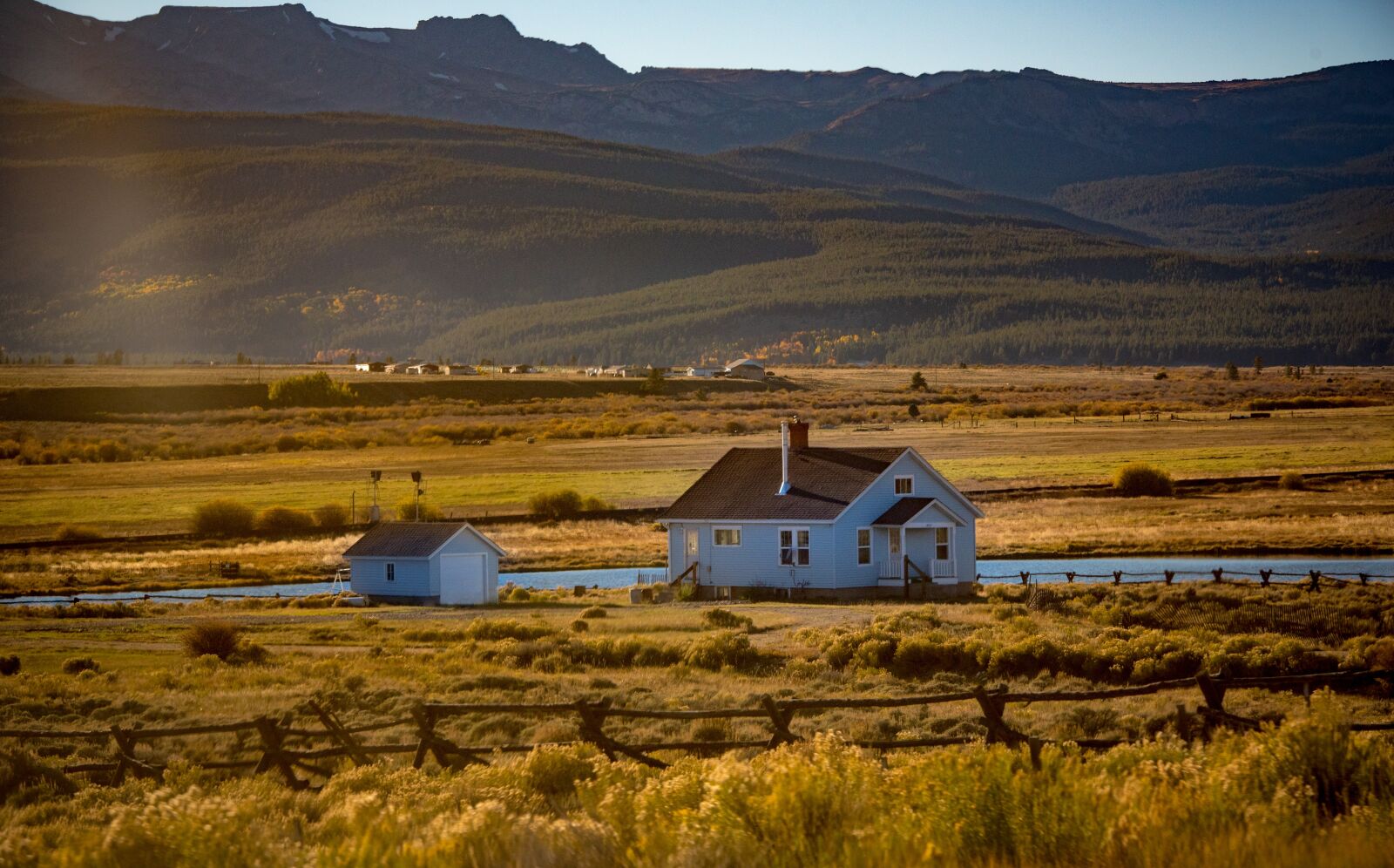 Nikon D750 sample photo. Agriculture, barn, bungalow photography
