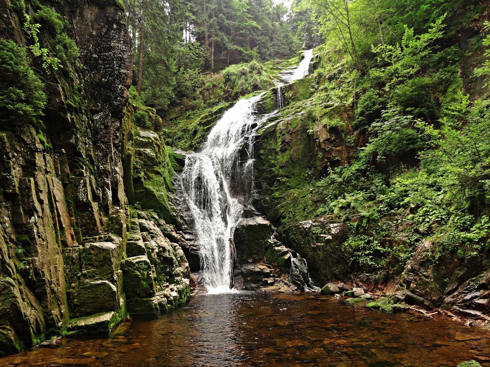 Sony DSC-HX50 sample photo. Landscape, waterfall, brook photography