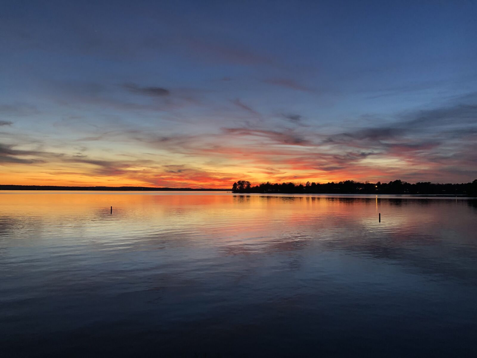 iPhone X back dual camera 4mm f/1.8 sample photo. Lake, scenery, lake murray photography