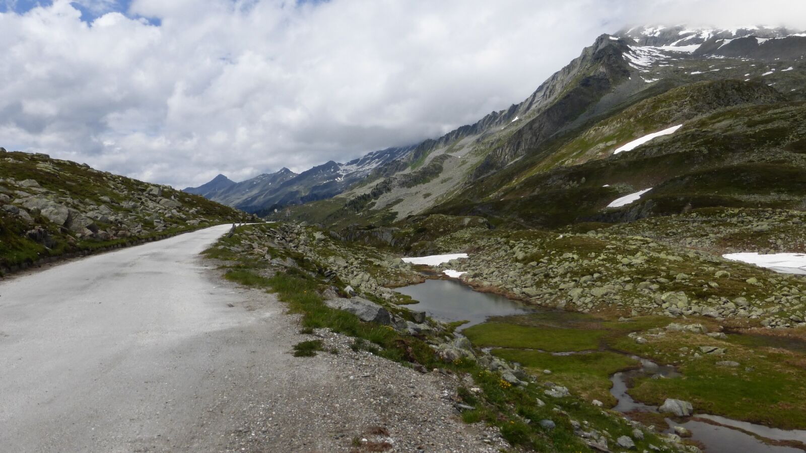 Panasonic Lumix DMC-ZS25 (Lumix DMC-TZ35) sample photo. Austria, mountains, landscape photography