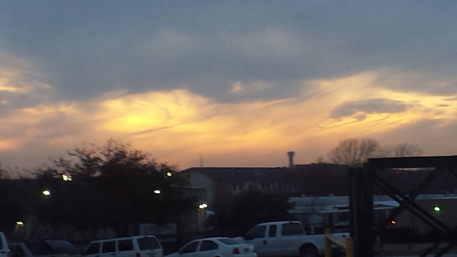 Samsung Galaxy S4 sample photo. Dusk, twilight, sky photography