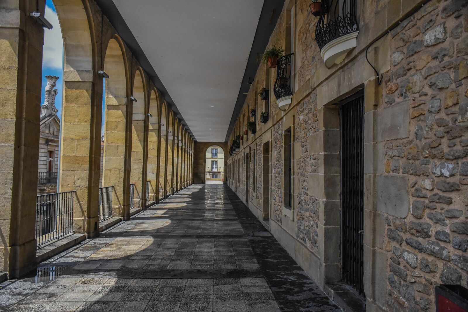 Nikon D7200 sample photo. Architecture, building, old photography