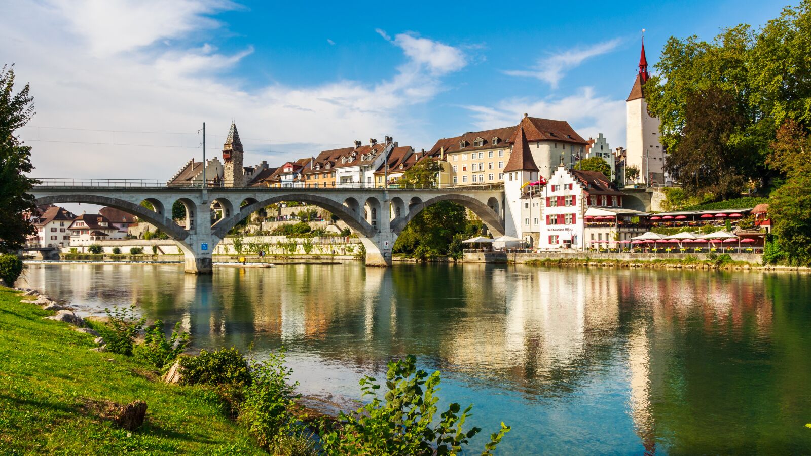 Canon EOS 650D (EOS Rebel T4i / EOS Kiss X6i) sample photo. Bremgarten, switzerland, bank photography
