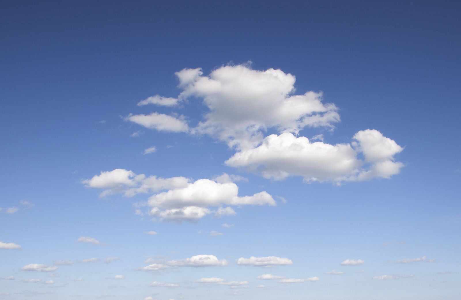 Canon EOS 5D Mark II sample photo. Cloud, sky, blue photography