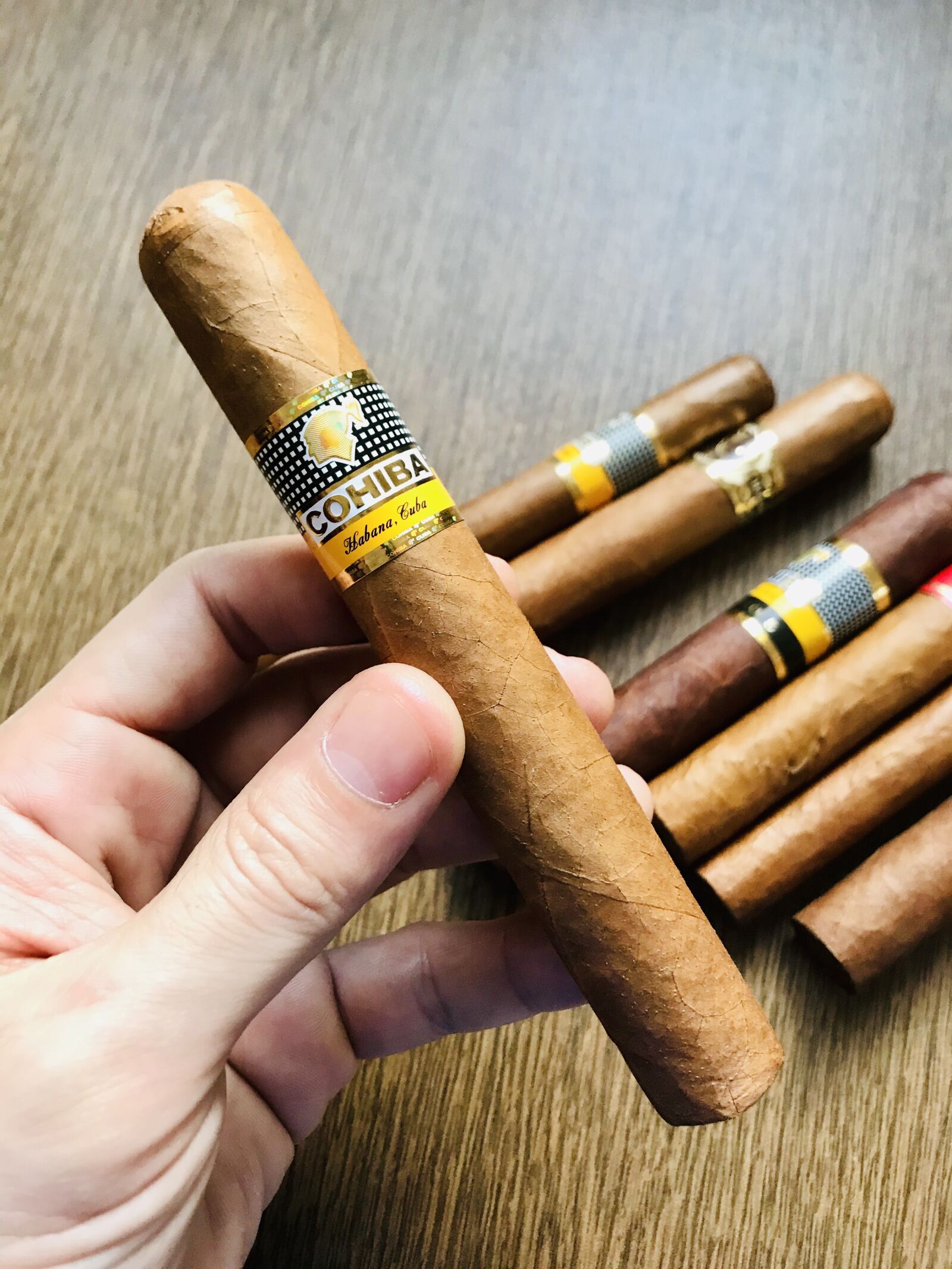 iPhone 7 back camera 3.99mm f/1.8 sample photo. Cigars, cohiba, havana photography