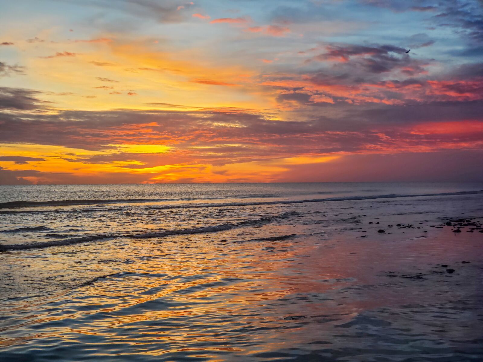 Samsung Galaxy S10 sample photo. Honeymoon island, sunset, florida photography