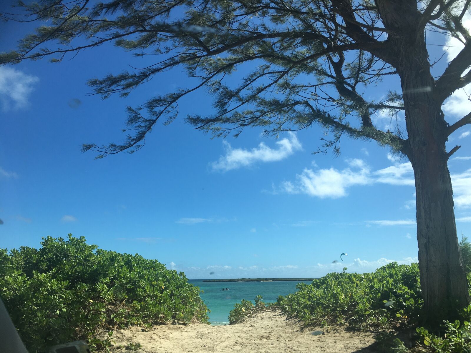 iPhone 6s Plus back camera 4.15mm f/2.2 sample photo. Kailua, beach, hawaii photography