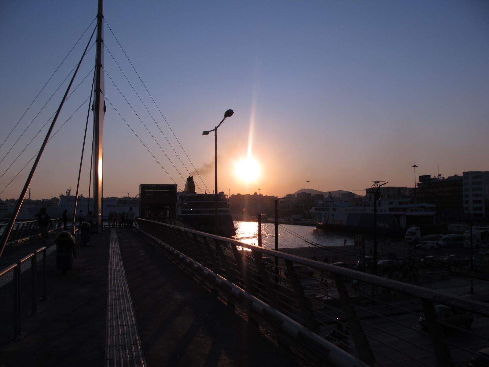 Canon PowerShot G11 sample photo. Sun, port, sea photography