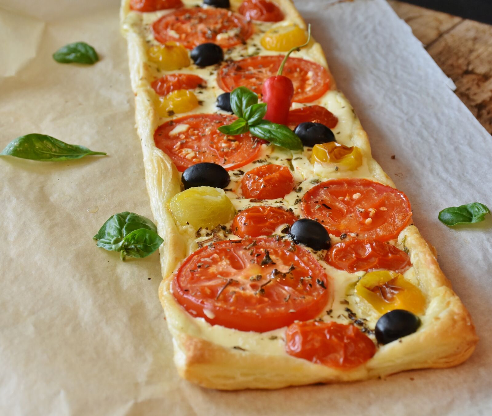 Nikon D7200 sample photo. Tomatoes, tomato quiche, red photography