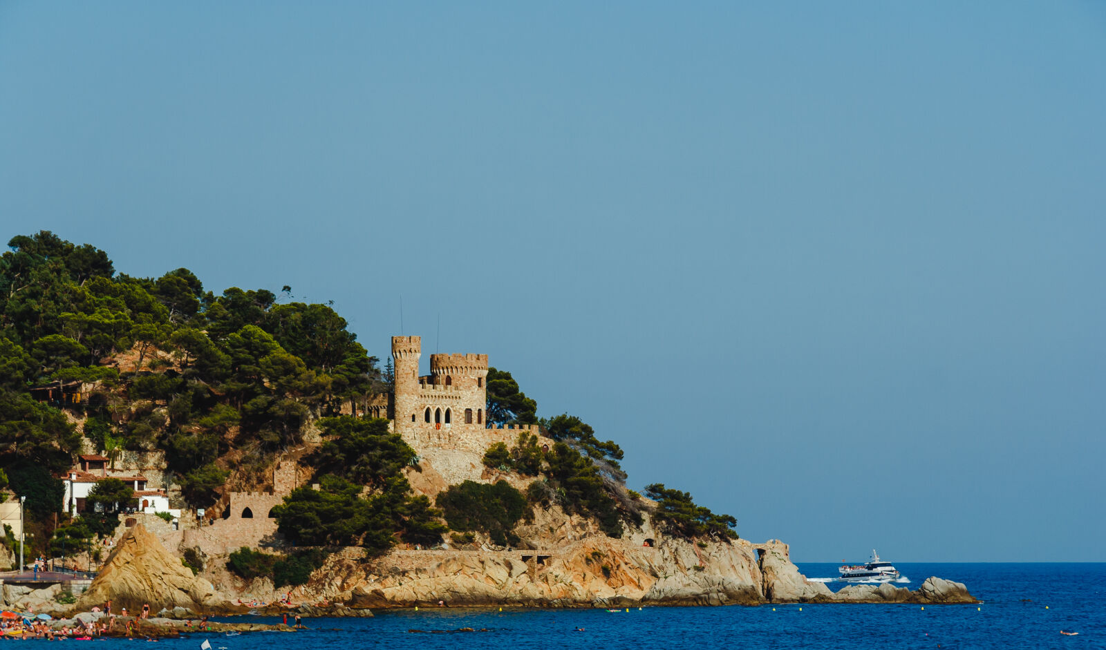 Canon EF-S 17-85mm F4-5.6 IS USM sample photo. Blue, castle, catalonia, coast photography