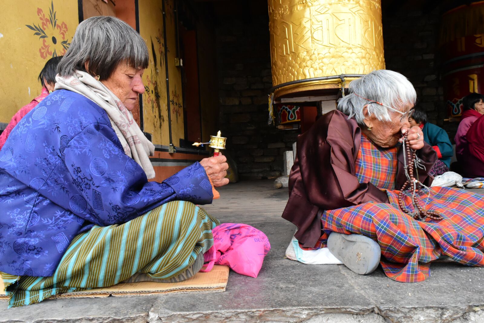 Nikon D5500 sample photo. Old women, old age photography