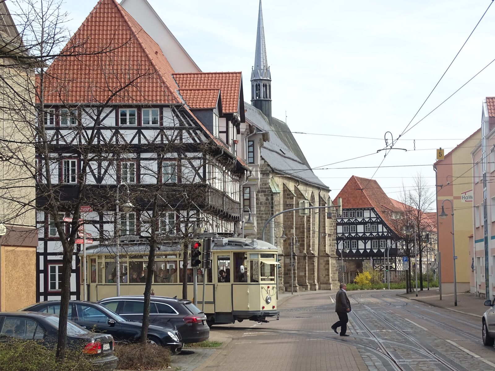 Sony Cyber-shot DSC-HX400V sample photo. Tram, old, historically photography