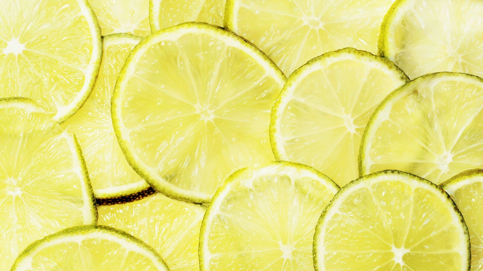 Canon EOS 100D (EOS Rebel SL1 / EOS Kiss X7) sample photo. Lime, lemons, lime slices photography