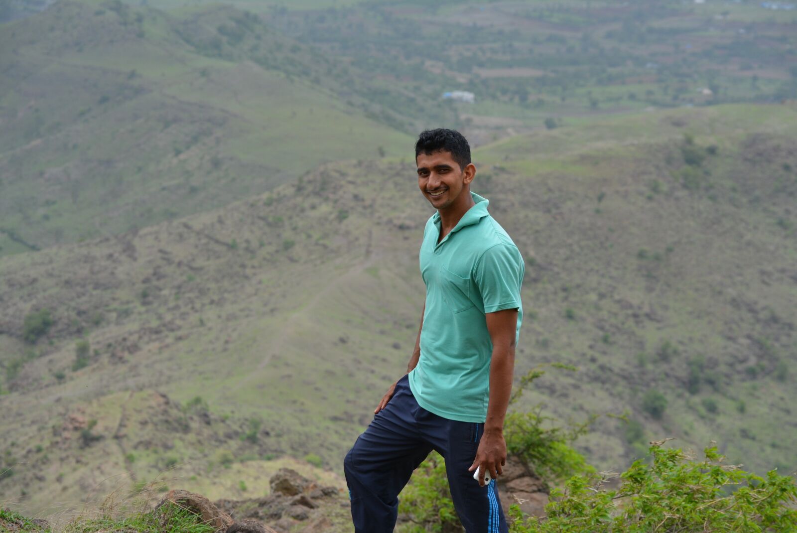 Nikon D5200 sample photo. Outdoors, nature, hike photography