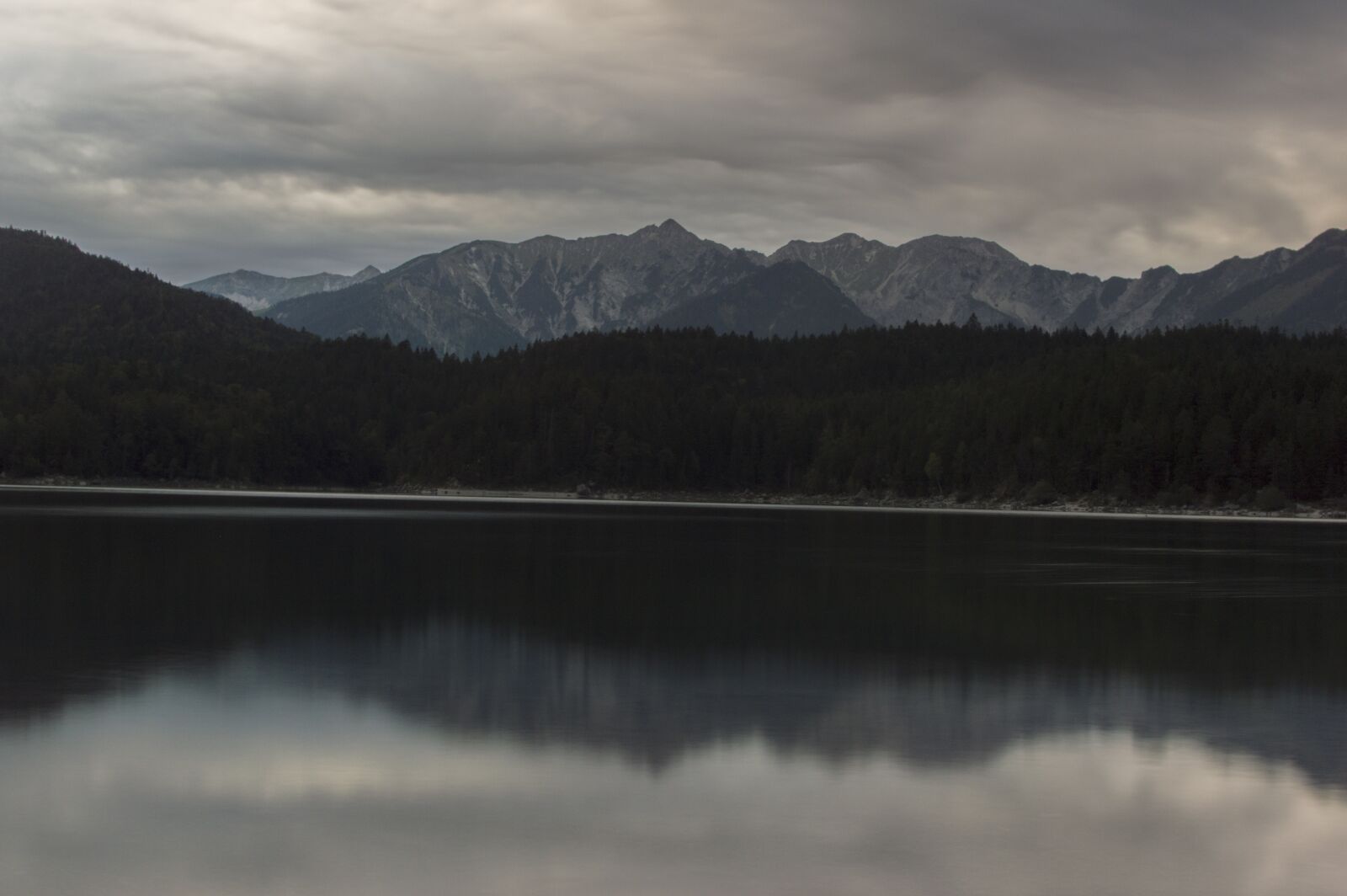 Nikon D3200 sample photo. Eibsee, lake, brine photography