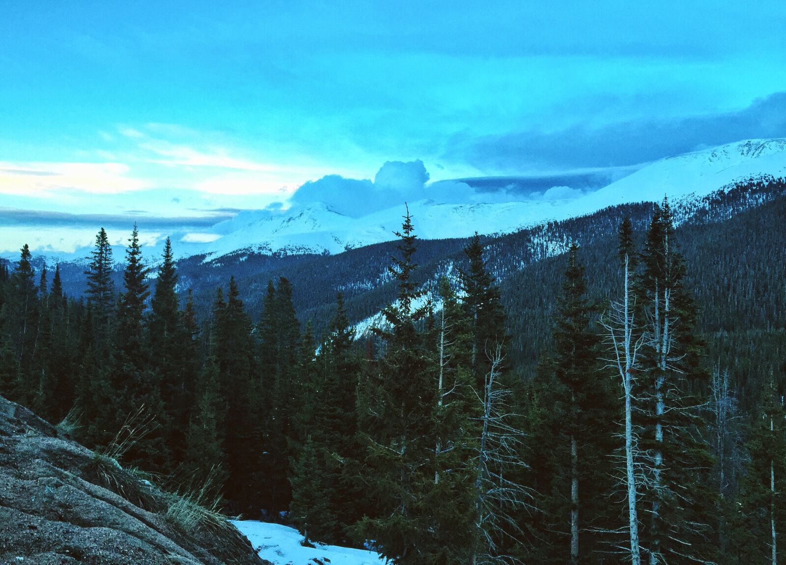 Apple iPhone 6 sample photo. Colorado, dusk, mountains, winter photography