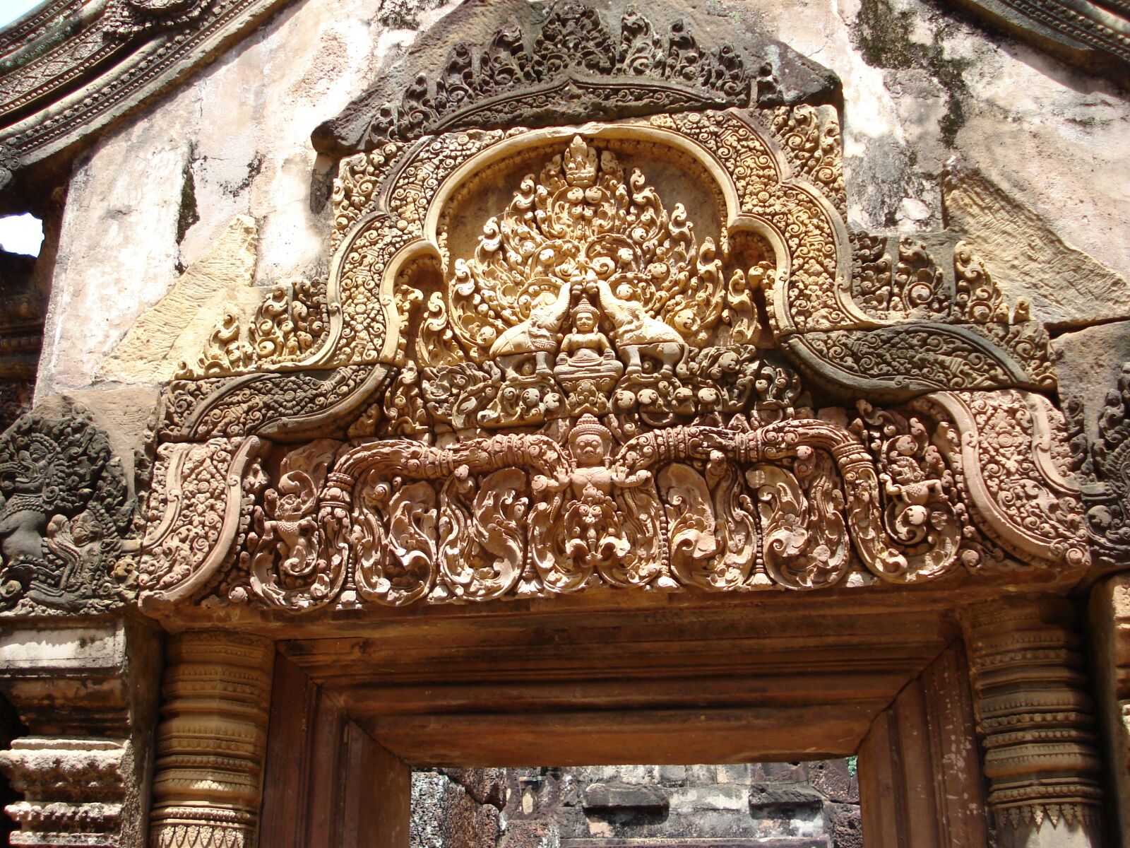 Sony DSC-W55 sample photo. Cambodia, ancient, ruins photography