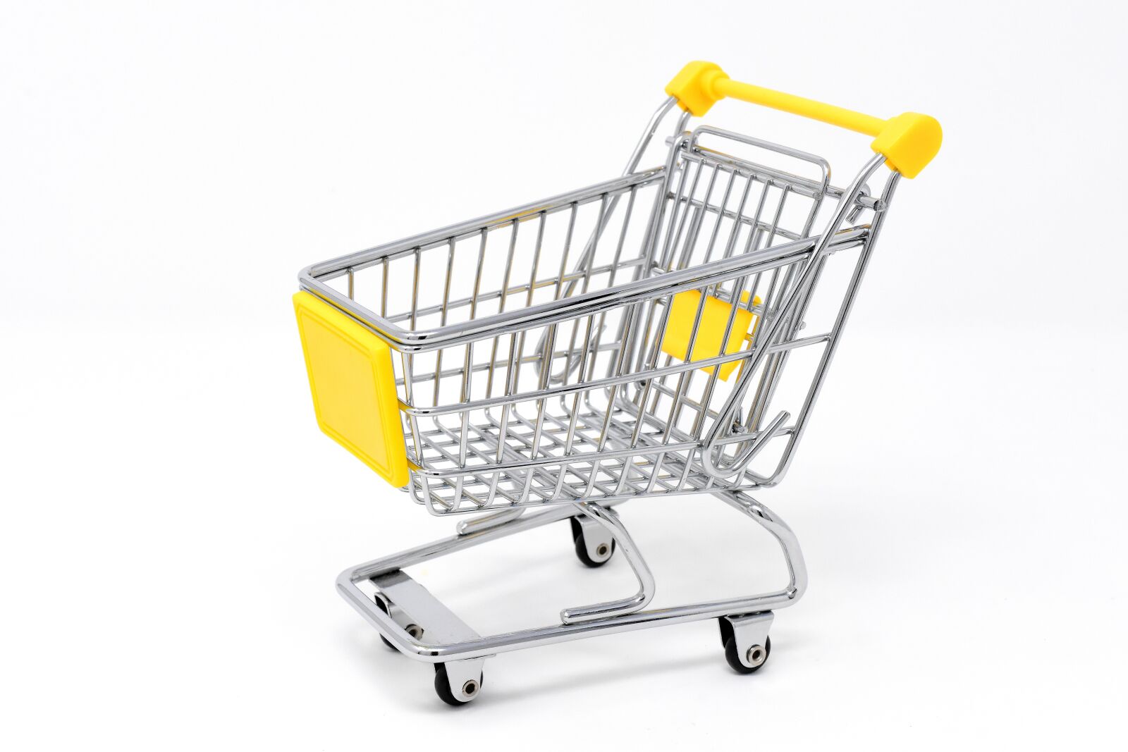 Nikon D7200 sample photo. Shopping cart, shopping, purchasing photography