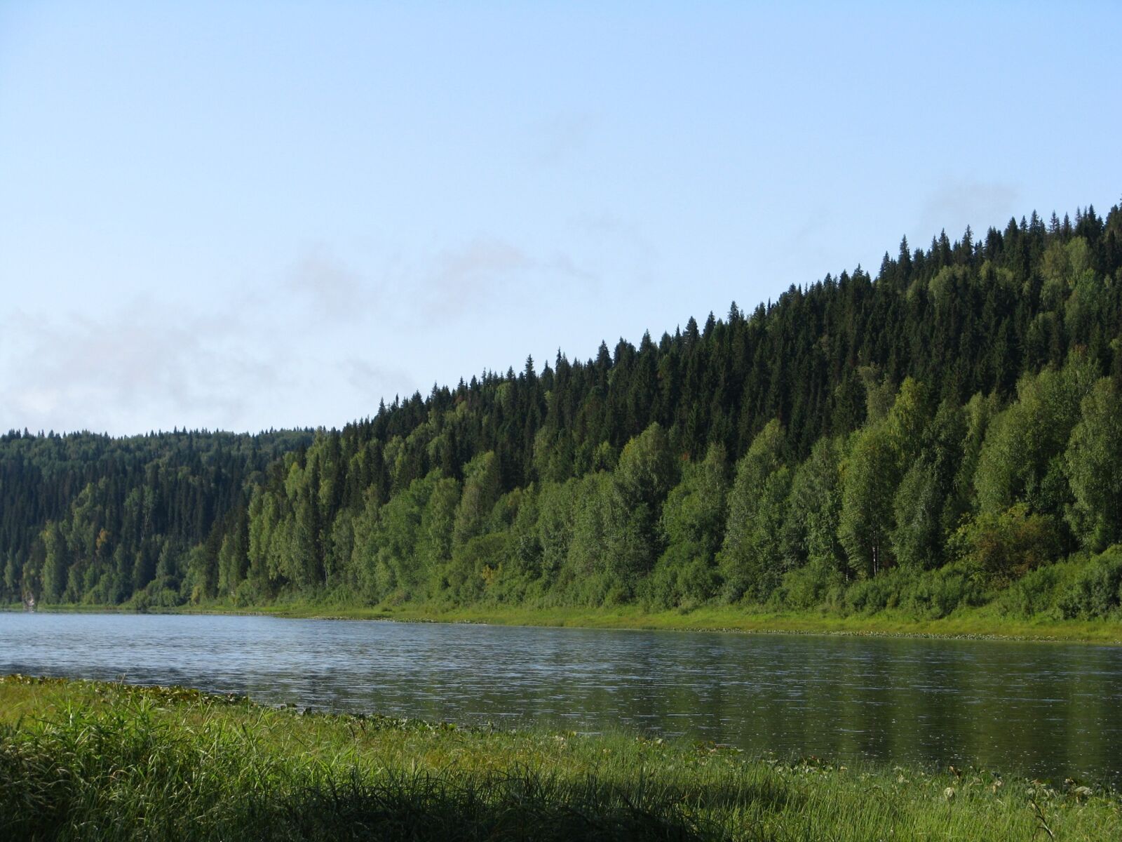 Canon POWERSHOT S5 IS sample photo. The vishera river, blue photography