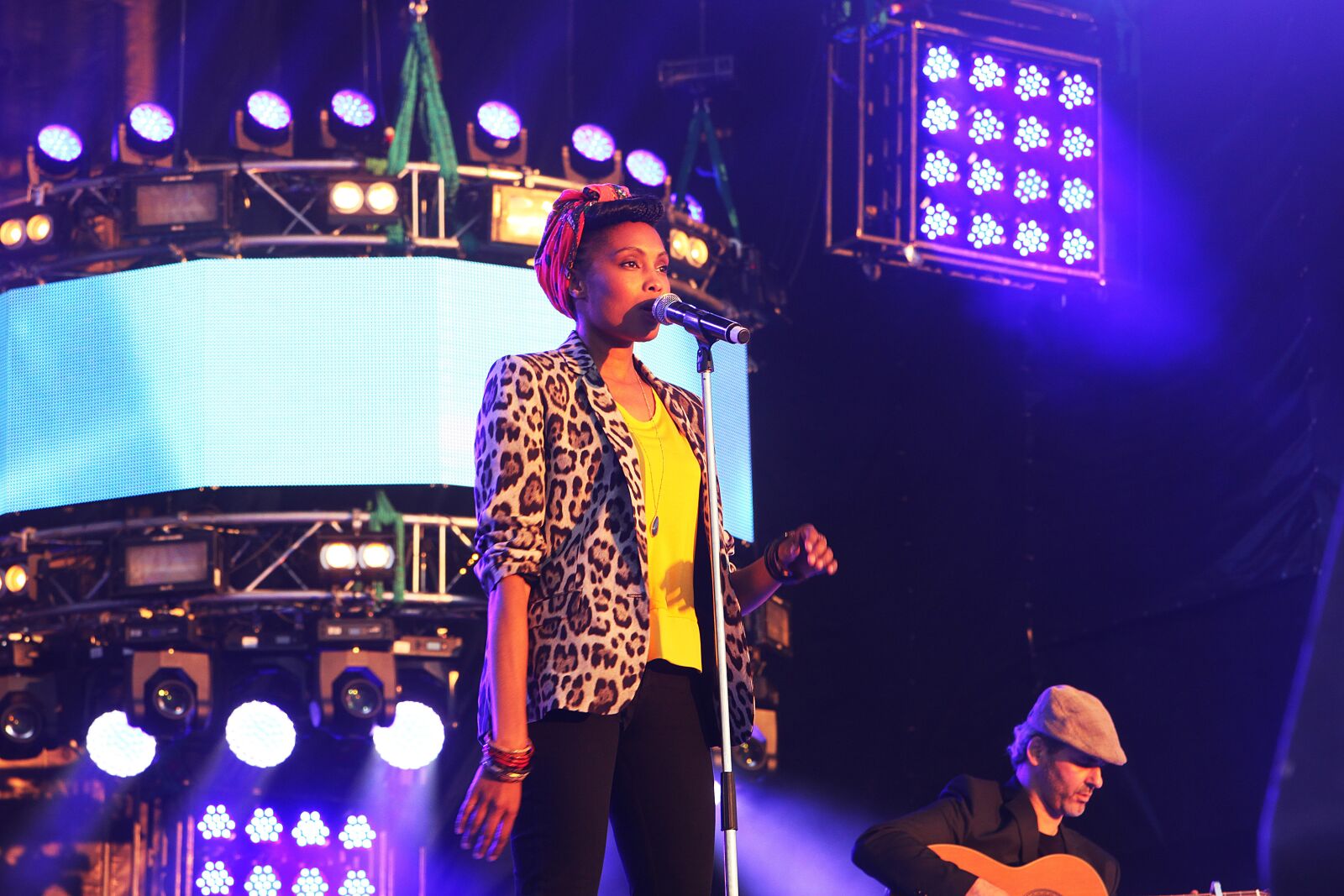Canon EOS 500D (EOS Rebel T1i / EOS Kiss X3) sample photo. Imany, concert, music photography