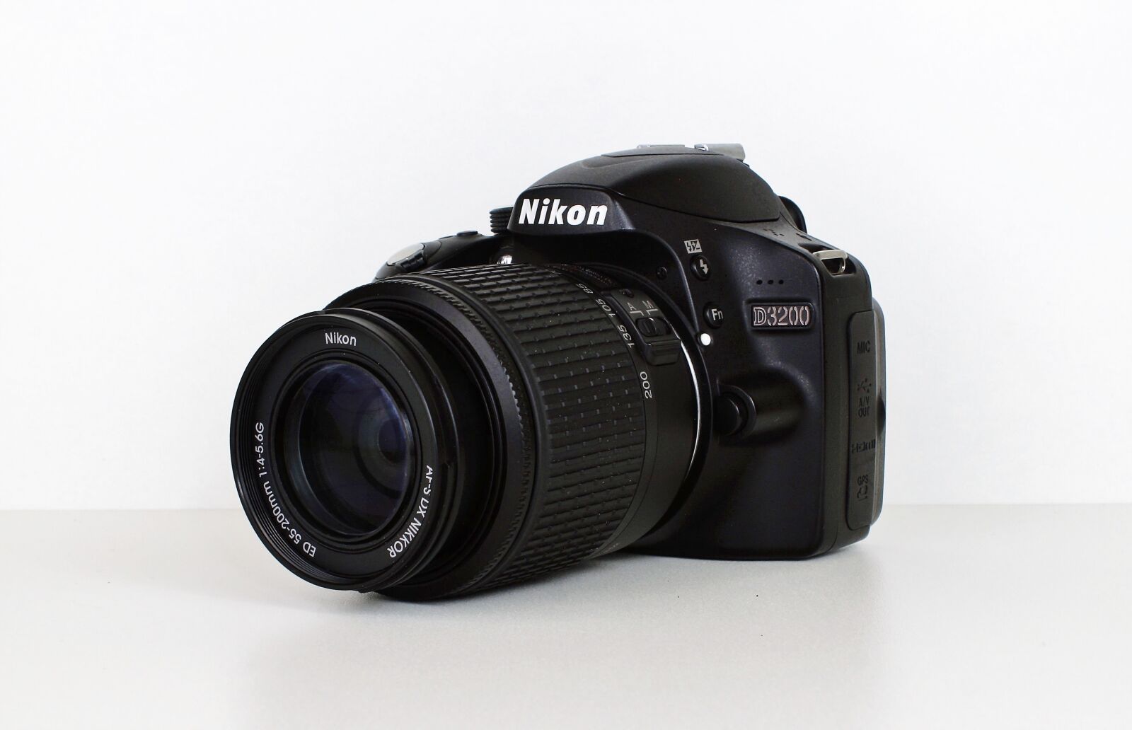 Sony DT 18-70mm F3.5-5.6 sample photo. Camera, nikon, old camera photography