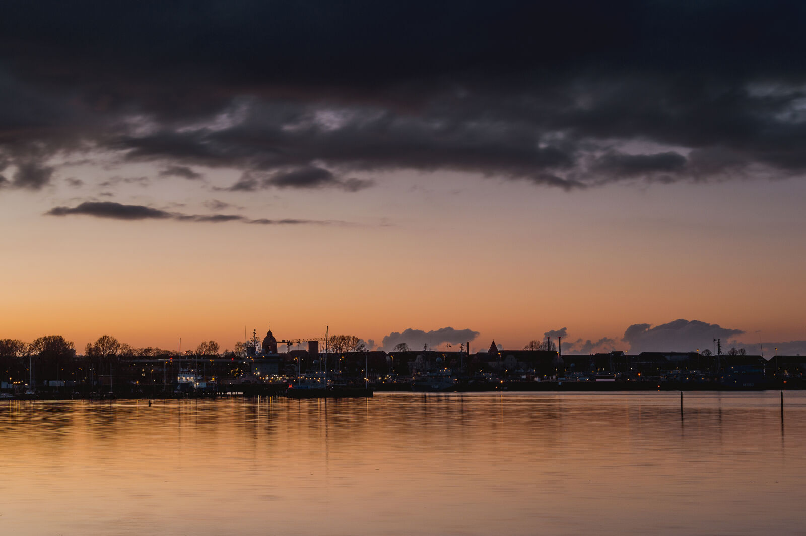 Nikon D3200 sample photo. After, lazy, sunset photography