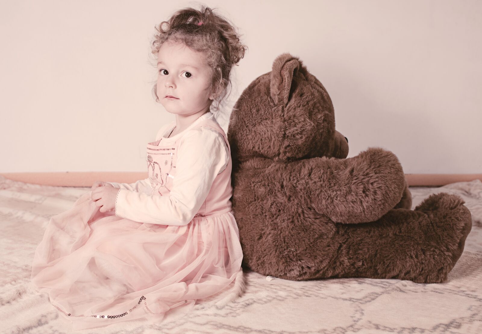 Canon EOS 70D sample photo. Child, teddy, girl photography