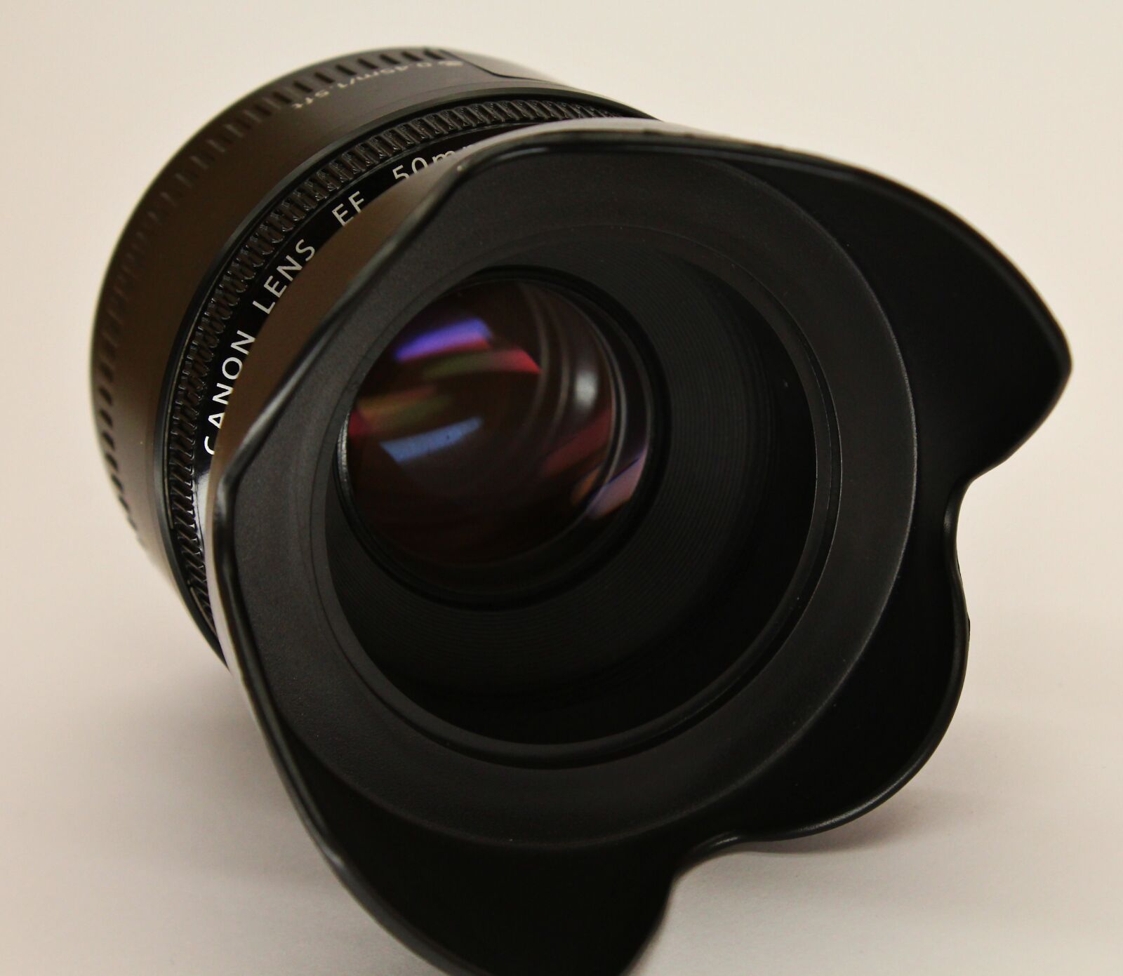 Canon EOS 1200D (EOS Rebel T5 / EOS Kiss X70 / EOS Hi) sample photo. Lens, camera, photograph photography
