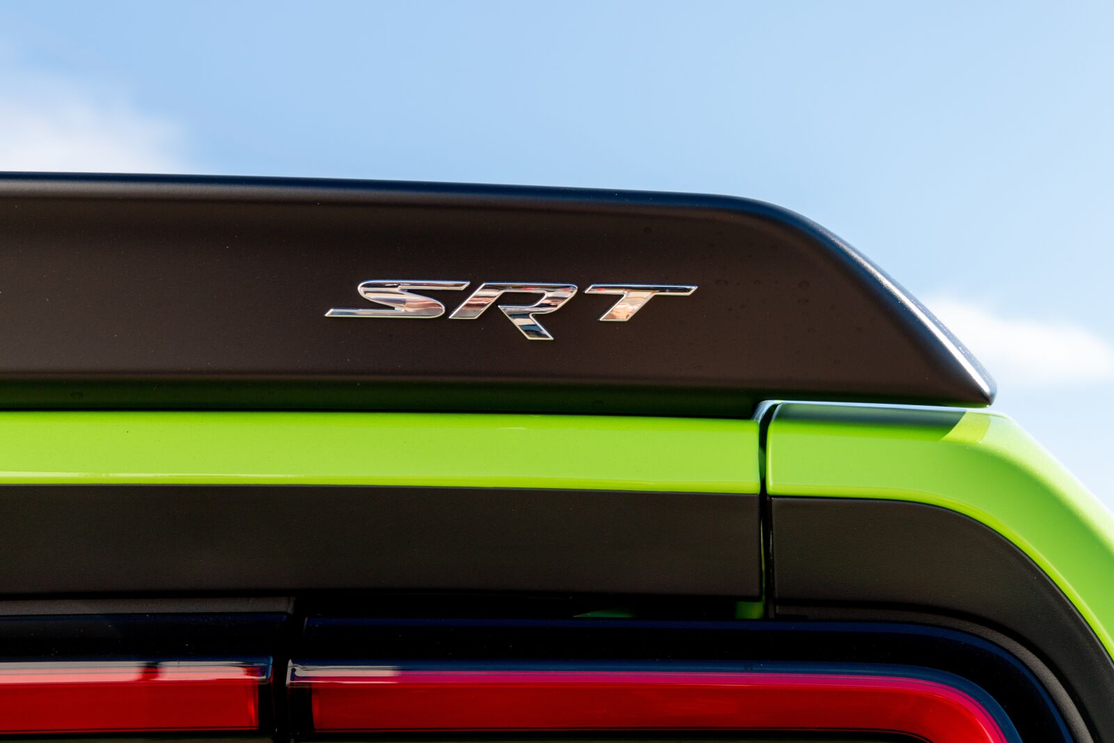 Canon EF-S 17-85mm F4-5.6 IS USM sample photo. Srt, hellcat, dodge photography