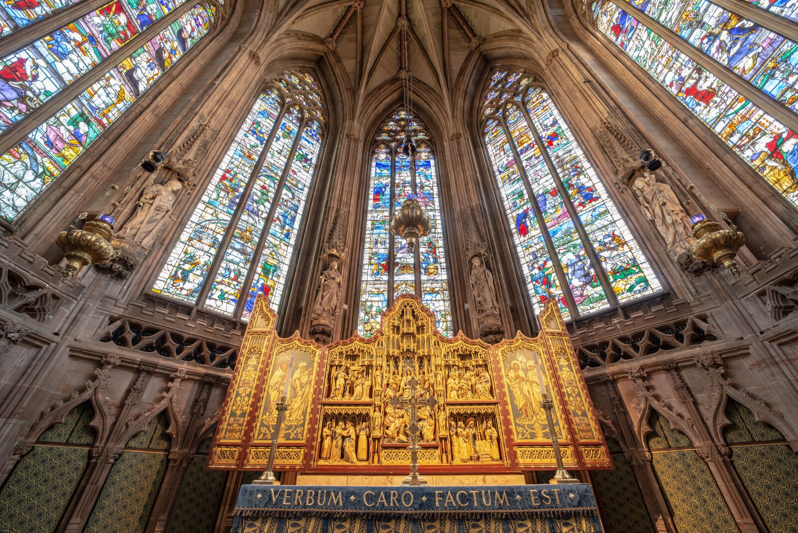 Nikon D800 sample photo. Lichfield, cathedral, altar photography