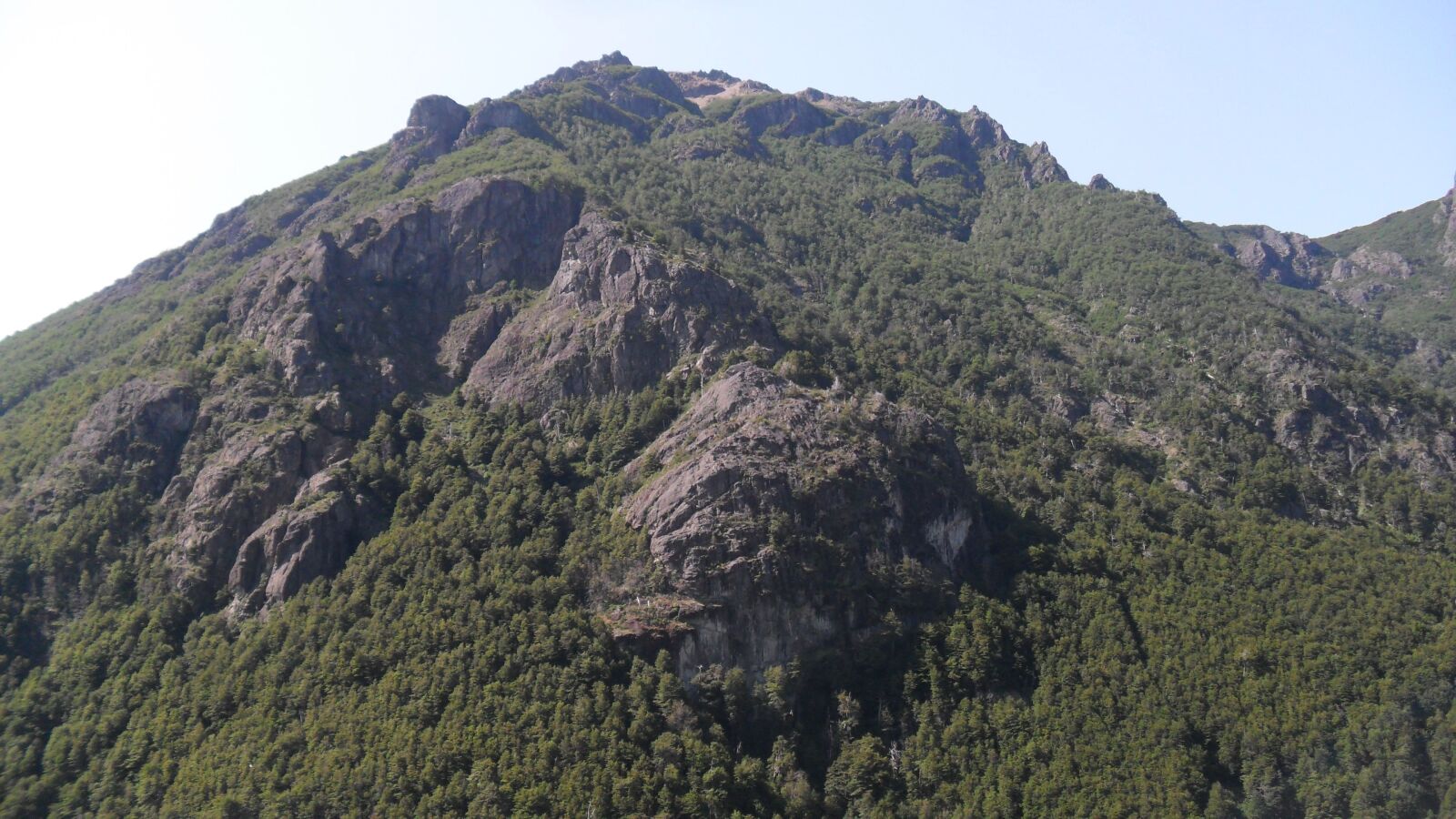 Samsung PL100 /  TL205 / VLUU PL100 /  PL101 sample photo. Cerro, patagonia, naturaleza photography