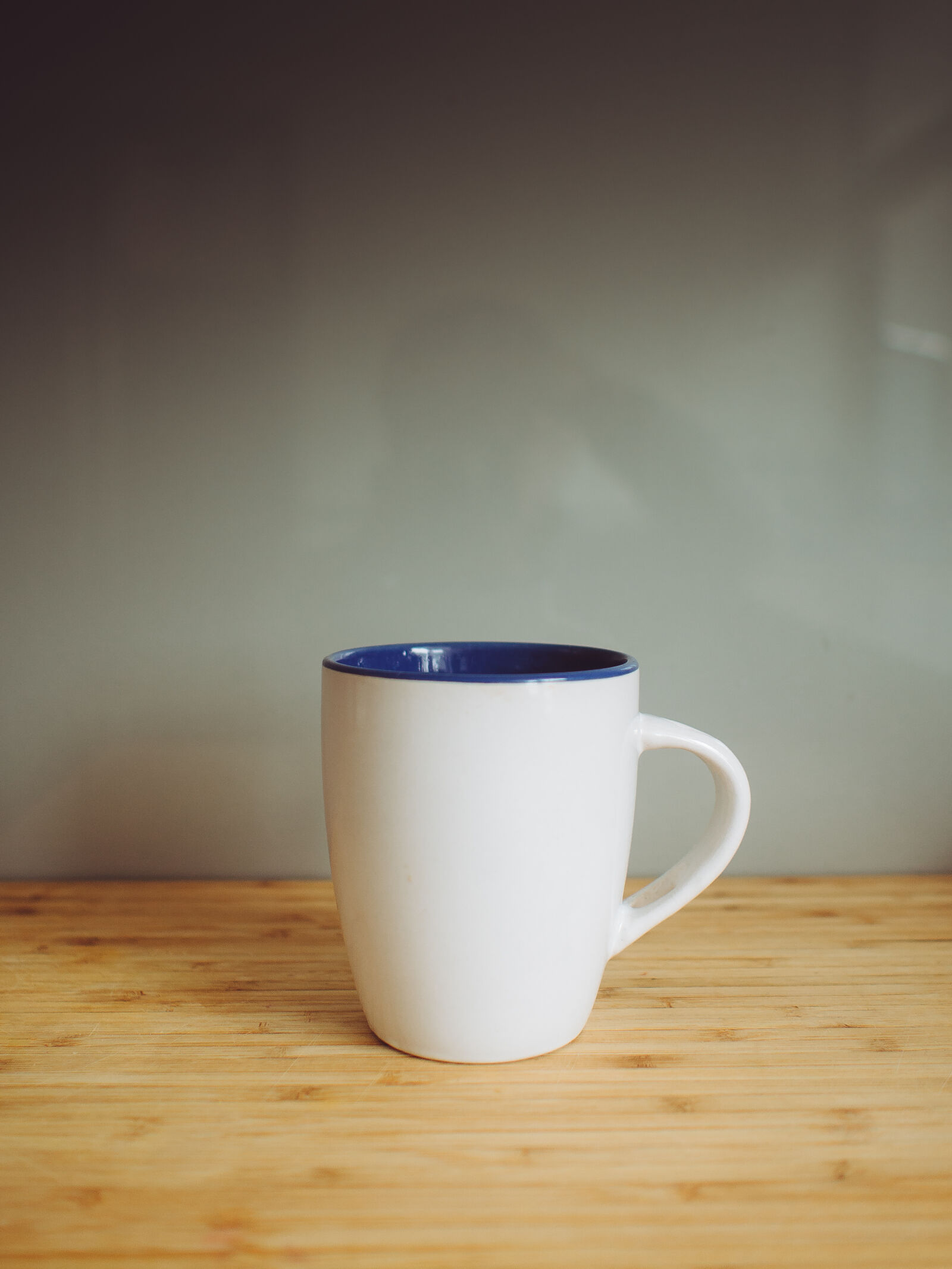 Olympus M.Zuiko Digital 17mm F1.8 sample photo. Beverage, board, coffee, kitchen photography