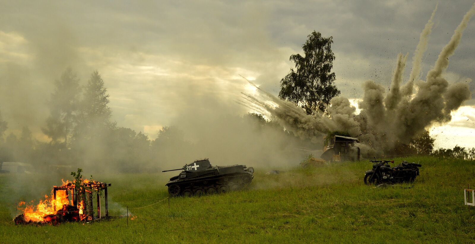 Nikon D3200 sample photo. War, explosion, fire photography