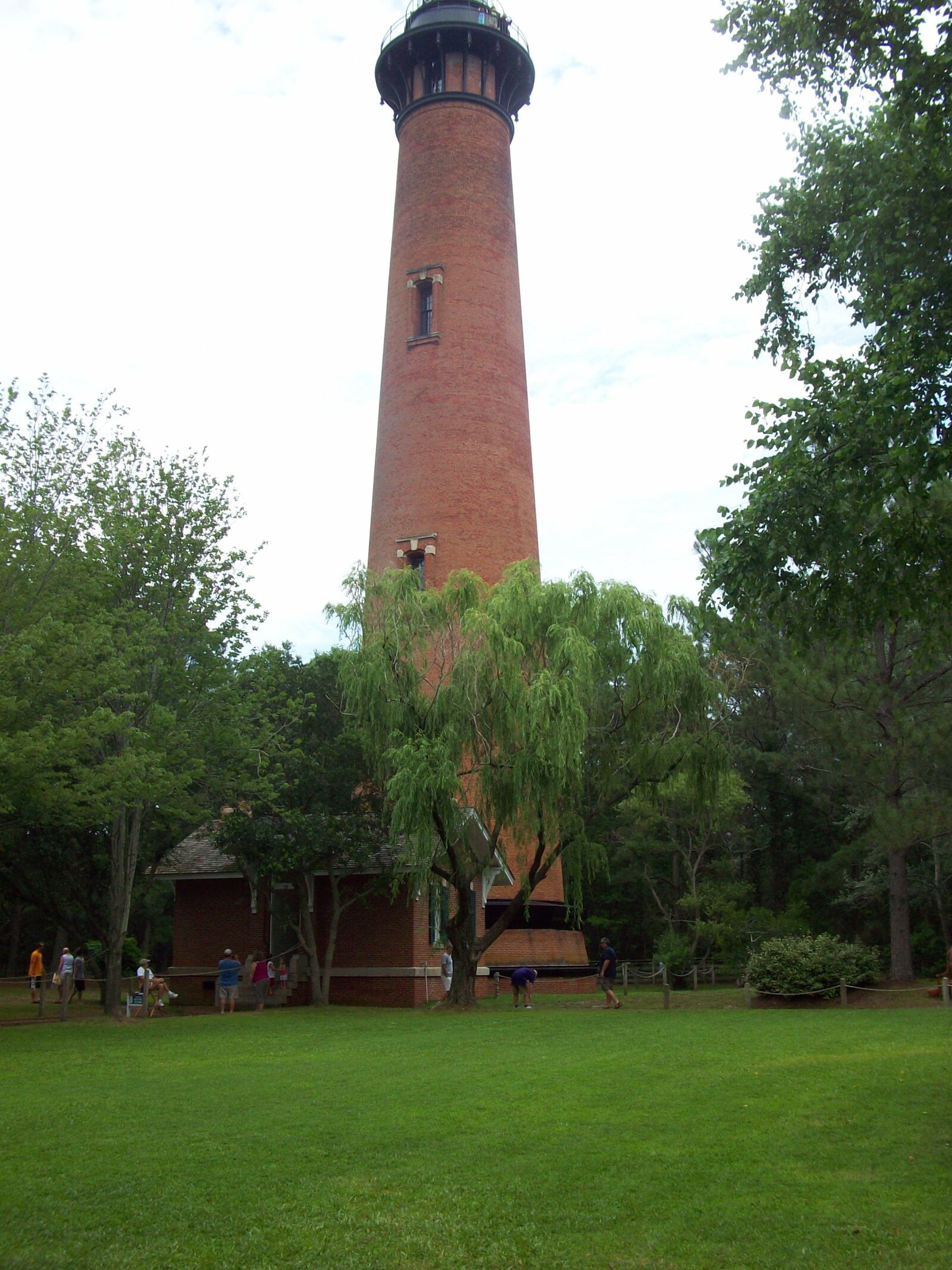 Kodak EASYSHARE M763 DIGITAL CAMERA sample photo. Lighthouse, outer banks, trees photography